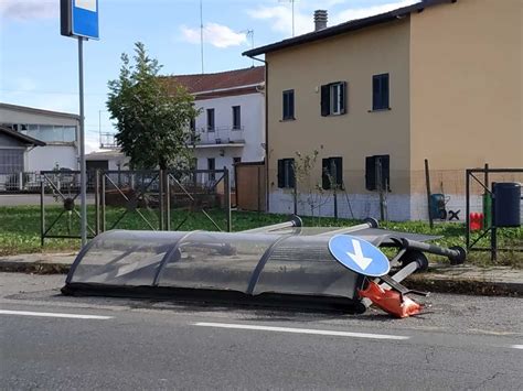 In Provincia Conta Dei Danni Causati Anche Dal Forte Vento Aggiornamenti