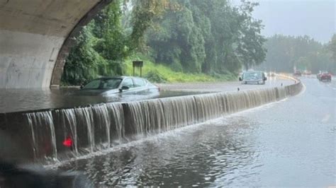 New York City faces torrential rain and flooding emergency