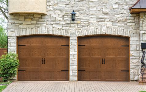 Residential Garage Doors | Stronger & Reliable | Richards-Wilcox Canada