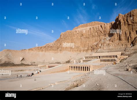 Mortuary Temple Of Queen Hatshepsut Hi Res Stock Photography And Images