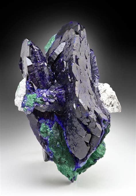 Rare metals | Minerals crystals rocks, Rock minerals, Fine minerals