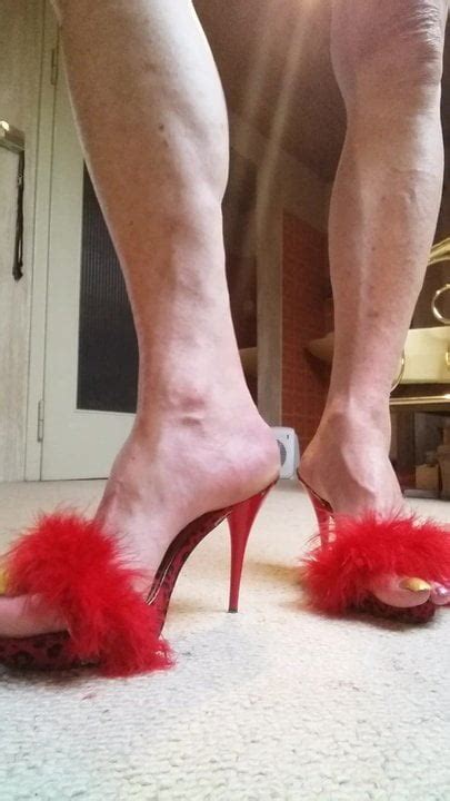 Long Toenails And Fluffy Mules Shemale Domination Amateur Porn Xhamster
