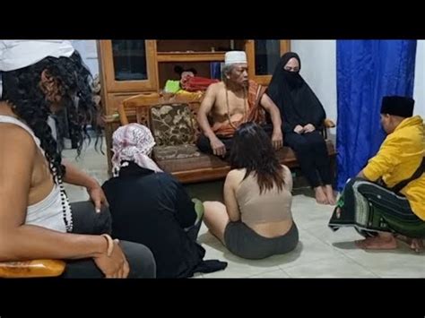 Ustad Atoillah Lulusan Yaman Istrinya Direbut Kiai Saefullah Kub Turun