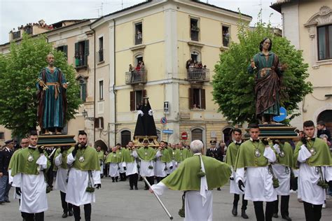 CENTROABRUZZONEWS MADONNA CHE SCAPPA IN PIAZZA 2019 IL RITO NON HA