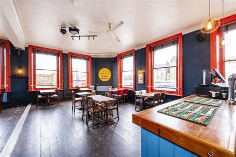 The Overground Bar The Railway Clapham Event Venue Hire Tagvenue