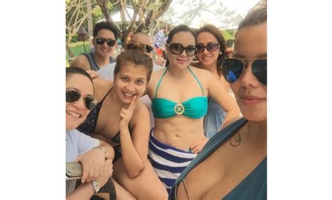 15 Hot Sexy Gretchen Barretto Bikini Pics