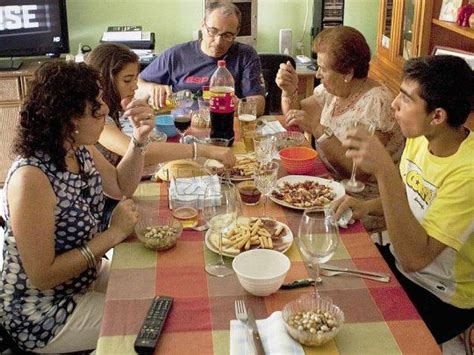 La Inflación No Afloja Una Familia De Clase Media Porteña Necesita Más De 1400000 Por Mes