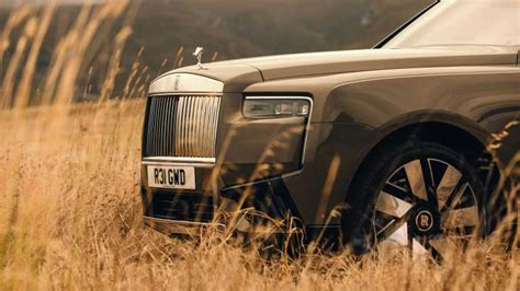 Rolls Royce Unveils The New King Of Luxury Suvs The Cullinan Series Ii