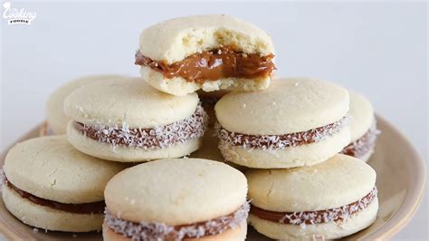 Alfajores de Dulce de Leche Homemade Cookies And How To Make Them ...