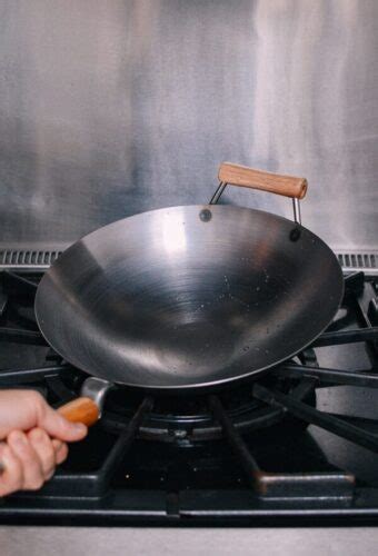 How To Season A Wok And Daily Wok Care The Woks Of Life