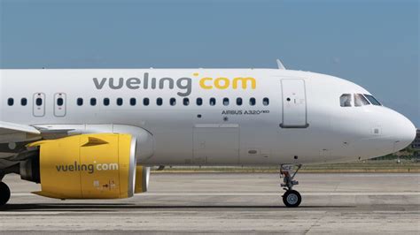 Vueling Uses Artificial Intelligence And Machine Learning To Improve Aircraft Maintenance