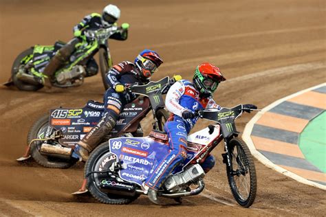 Fim Speedway News British Star Bewley Bids For Flying Finish To