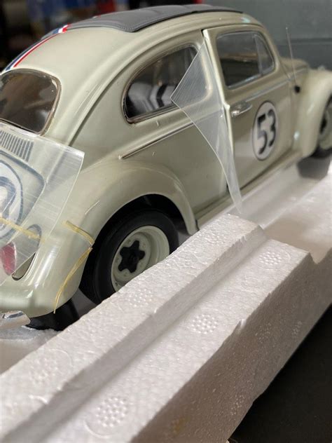 Hot Wheels Elite Volkswagen Beetle The Love Bug Herbie 1 18 Scale Hobbies Toys Toys