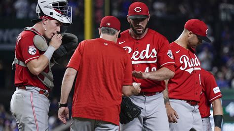 Bear of a time: Reds pitching suffers historic meltdown in games against Cubs