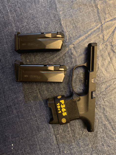 Item Gone FS FT Sig P365 Grip Module 2 10rd Mags And IWB Holster W 2