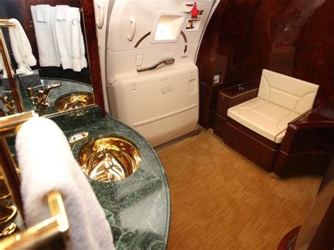 See Inside Trump's Prized $100 Million Boeing 757 VIP Private Jet ...