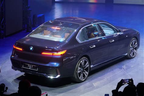 「this Is Forwardism」 顛覆 不凡新境 全新世代bmw 7系列豪華長軸旗艦 璀璨尊榮登場 Auto Graphic