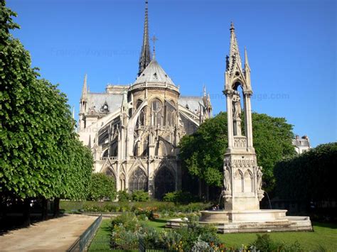 Photos - The Cathedral of Notre-Dame de Paris - Tourism & Holiday Guide