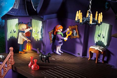 Playmobil Scooby Doo Mystery Mansion With Light And Sound