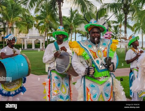 Freeport Bahamas September 22 2011 Male Dancers Dressed In