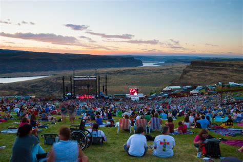 The 5 Coolest Outdoor Concert Venues in America - Paste