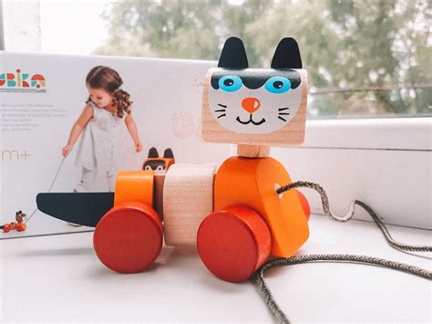 Игрушки | Pluto the dog, Disney characters, Disney