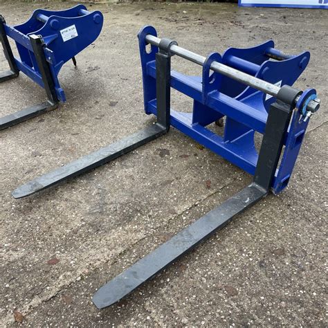 Floating Excavator Pallet Forks Attach Uk