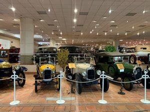 Collection of Vintage Cars of S A S مدينة موناكو Working hours