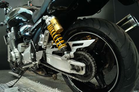 YAMAHA XJR RETRO NAKED MUSCLE BIKE MILES