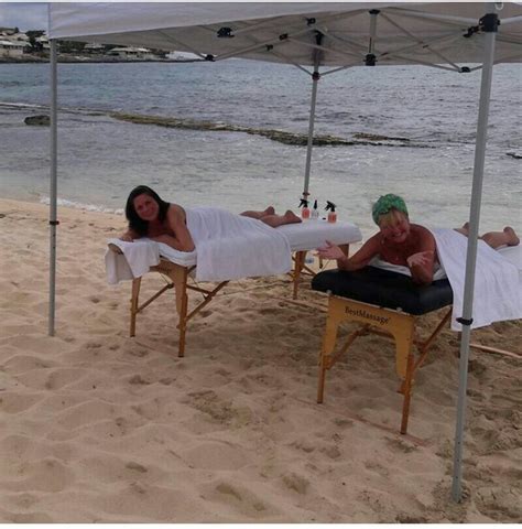 Massage On The Beach A Touch Of Handz