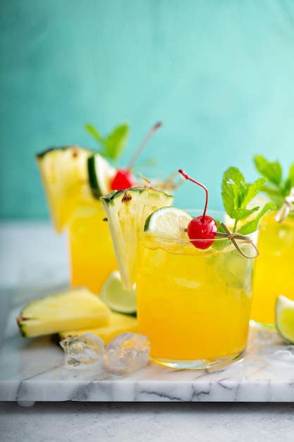 Premium Photo Refreshing Summer Pineapple Rum Cocktail