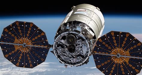 La Nave Cargo Cygnus Lascia La Stazione Spaziale Verso Una Morte