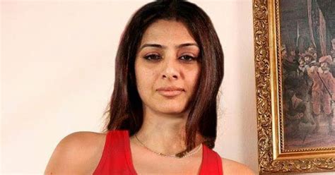 Sex Story Tabu Nude Lifting Her Panty And Showing Her Hair Pussy