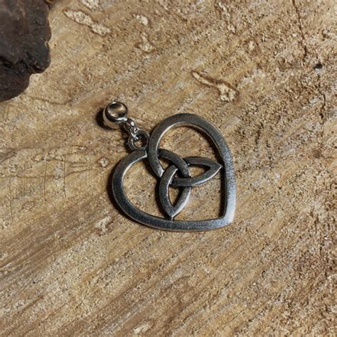 Pendentif C Ur Et Triketra Au Bois Des Eldars