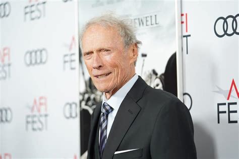 93 Year Old Clint Eastwood Makes Rare Appearance For Jane Goodall Event