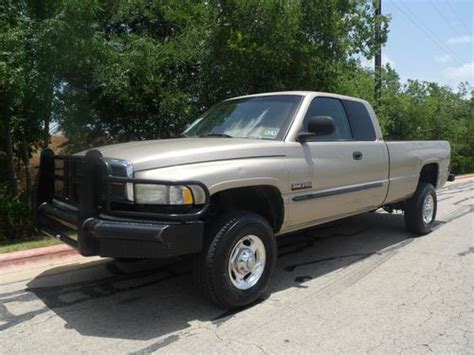 Sell Used 2002 Dodge Ram 2500 Slt 4x4 5 Speed 24v Cummins Diesel