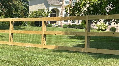 Wood Farm Fence Ideas and Designs