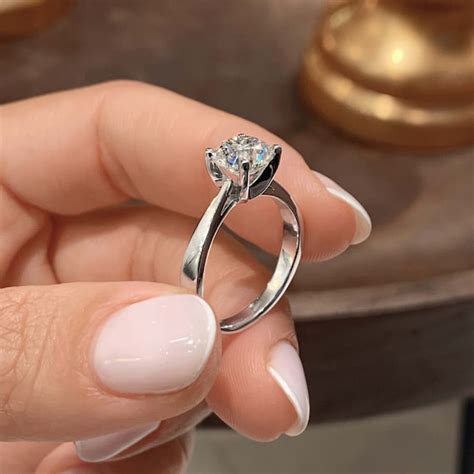 2 Carat Real Diamond Engagement Ring Round Cut Style H Vs2 Etsy