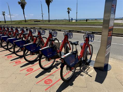 AMBici Estrena Las Nuevas Plazas De Aparcamiento P