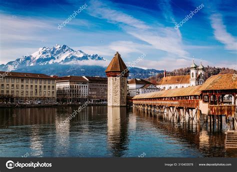 Kapellbrücke historische Kapellenbrücke und Wasserturm Wahrzeichen in