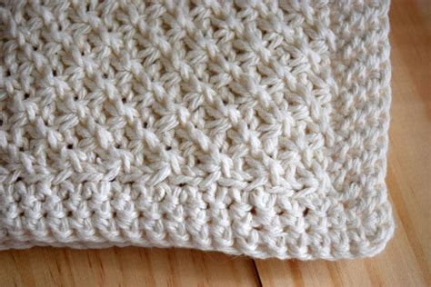 Daisy Stitch Knit Washcloth Pattern · Nourish And Nestle