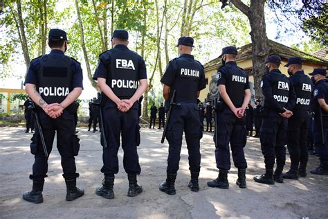 Nuevos Oficiales De La Policía Bonaerense En Florencio Var Flickr