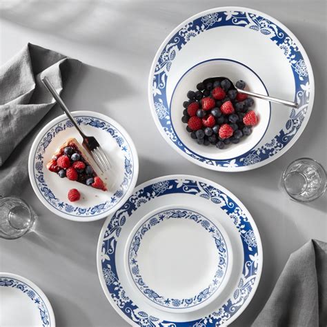 Corelle Classic True Blue 16 Piece Dinnerware Set