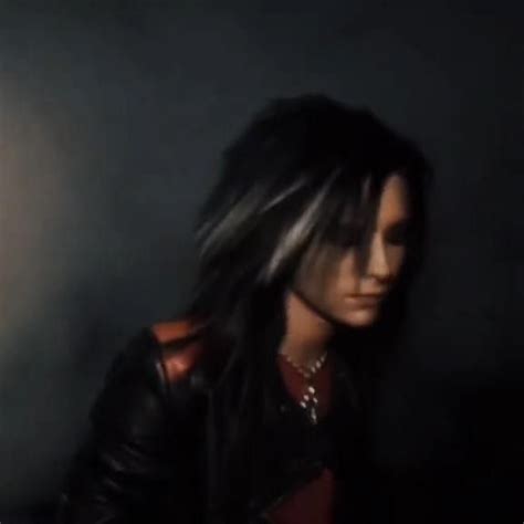 Pin de Lennyy em Bill Kaulitz Vídeo em 2024 Namorado dos sonhos