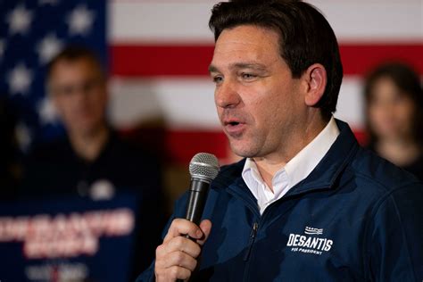 Florida Gov Ron Desantis Suspends Campaign Endorses Trump For President