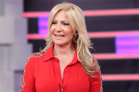 Sali A La Luz Un Romance Pol Mico Y Oculto De Susana Roccasalvo