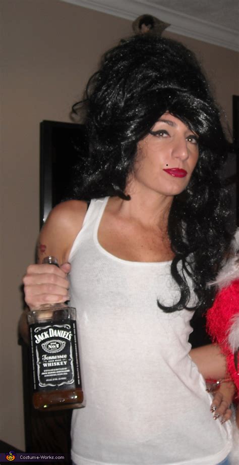 Amy Winehouse Costume - Photo 4/5