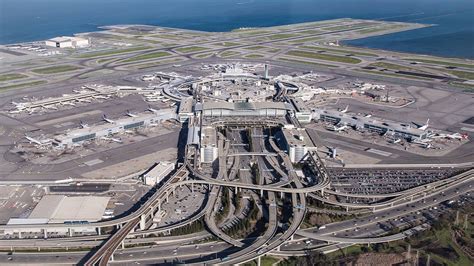 The True Scale Of The Worlds Largest Airports Youtube