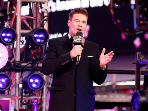 How To Watch Dick Clark S New Year S Rockin Eve Performers And Livestream