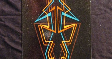 Fat Daddys Signature Angular Style Pinstriping In A Southwestern